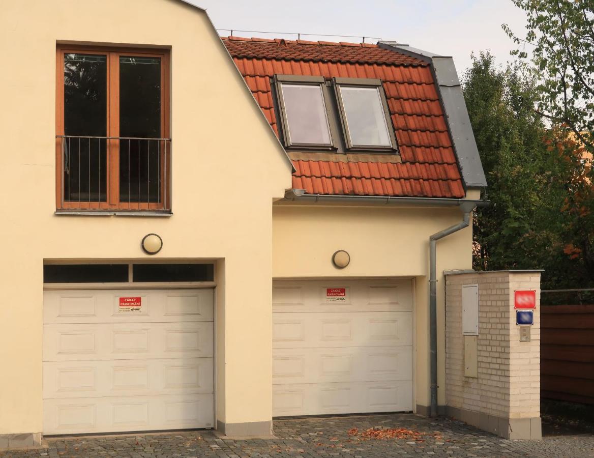 Apartmán Oscar's Near The Metro Praha